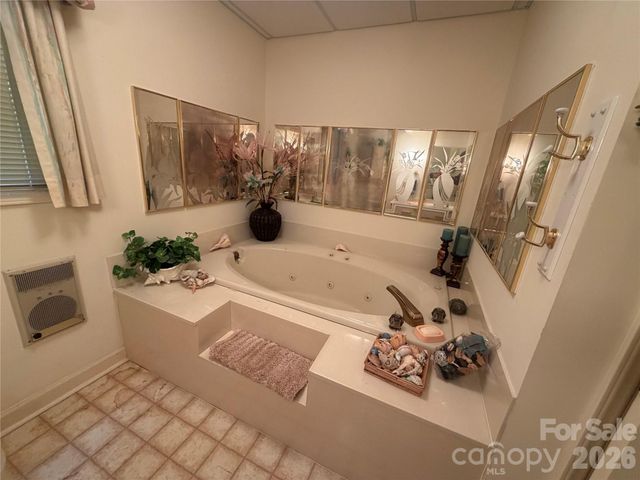605 Queens Road, Cherryville, NC 28021
