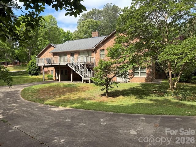 605 Queens Road, Cherryville, NC 28021