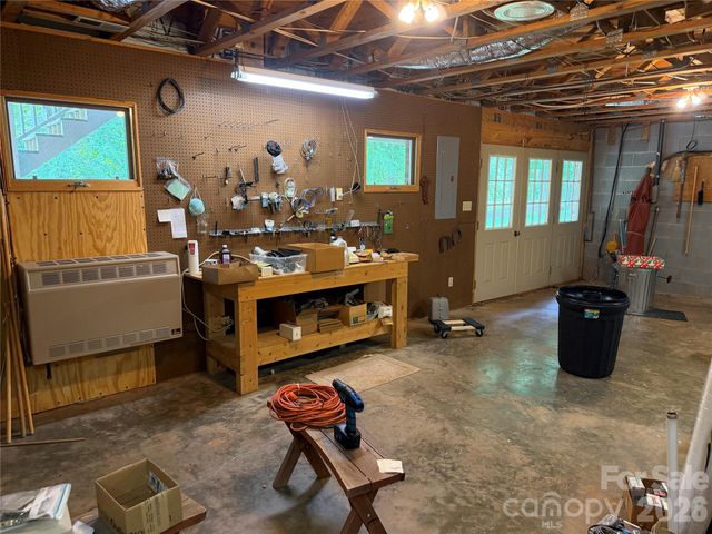 605 Queens Road, Cherryville, NC 28021