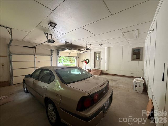 605 Queens Road, Cherryville, NC 28021