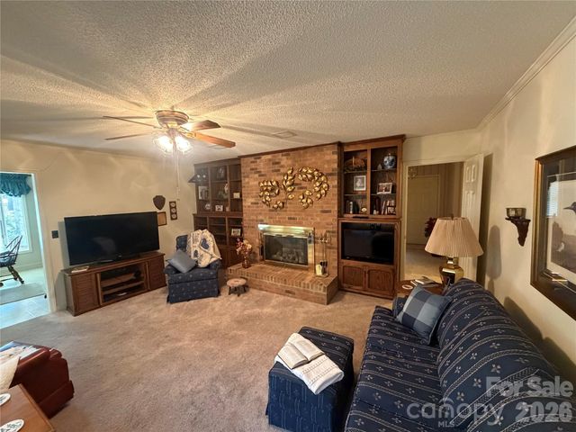 605 Queens Road, Cherryville, NC 28021
