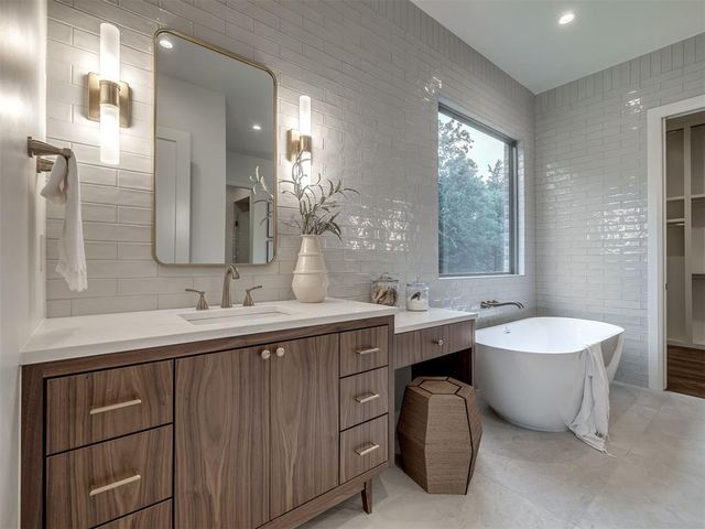 13116 Pennington Way, Oklahoma City, OK 73049