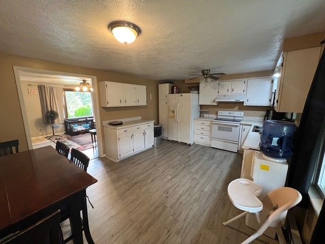 247 Manor Drive, Franklin, PA 16323