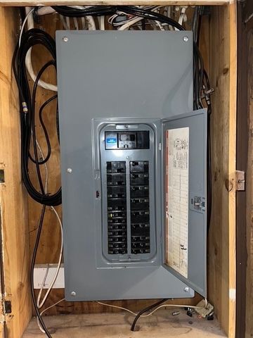 247 Manor Drive, Franklin, PA 16323