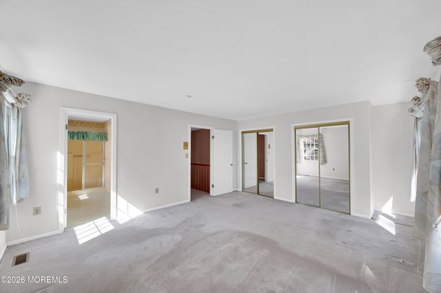 125 Northampton Drive, Holmdel, NJ 07733