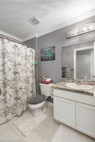 7225 Castell Boulevard, Van Buren Charter Township, MI 48111