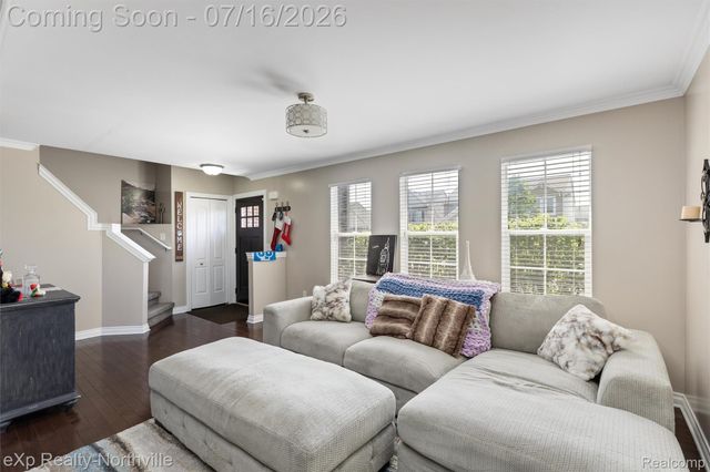 7225 Castell Boulevard, Van Buren Charter Township, MI 48111