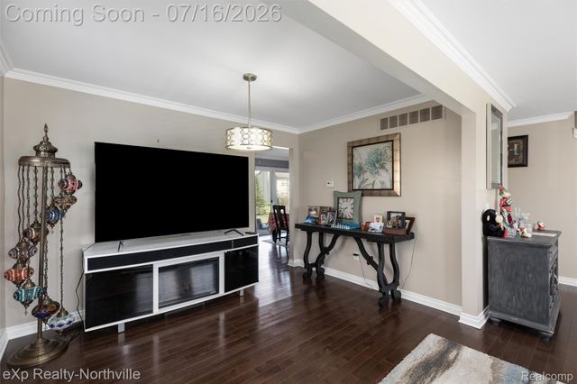 7225 Castell Boulevard, Van Buren Charter Township, MI 48111