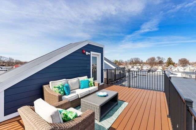 32 Pearl Street 5, Boston, MA 02110