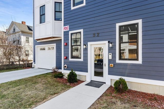 32 Pearl Street 5, Boston, MA 02110