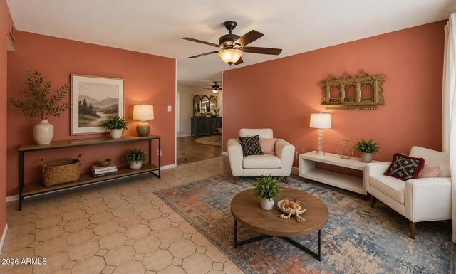 2302 W BERRIDGE Lane, Phoenix, AZ 85015
