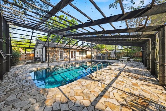 13503 GREENLEAF DRIVE, Tampa, FL 33613