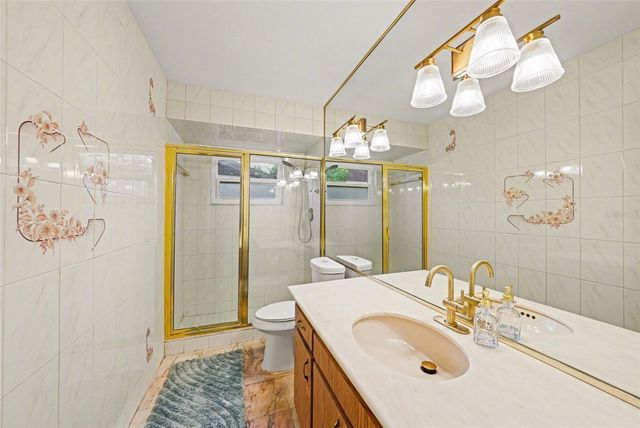 13503 GREENLEAF DRIVE, Tampa, FL 33613