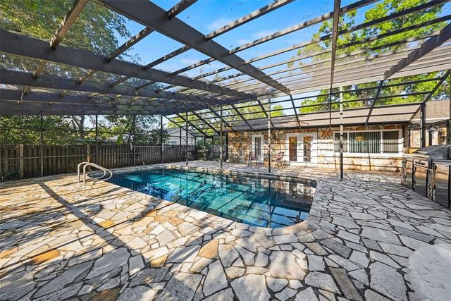 13503 GREENLEAF DRIVE, Tampa, FL 33613