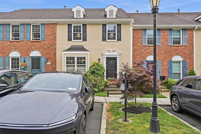 4 Cumberland Court, Peekskill, NY 10566
