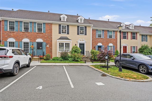 4 Cumberland Court, Peekskill, NY 10566