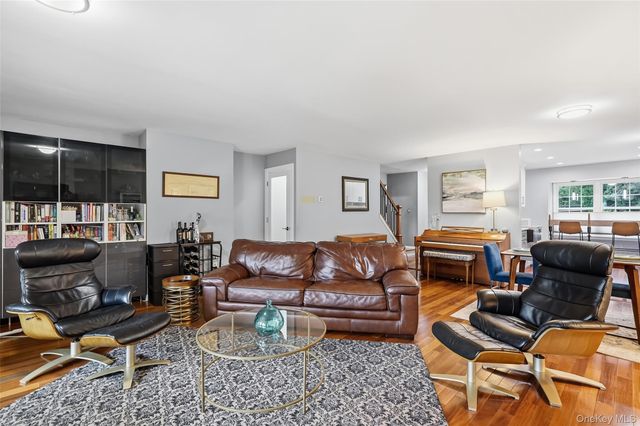 4 Cumberland Court, Peekskill, NY 10566