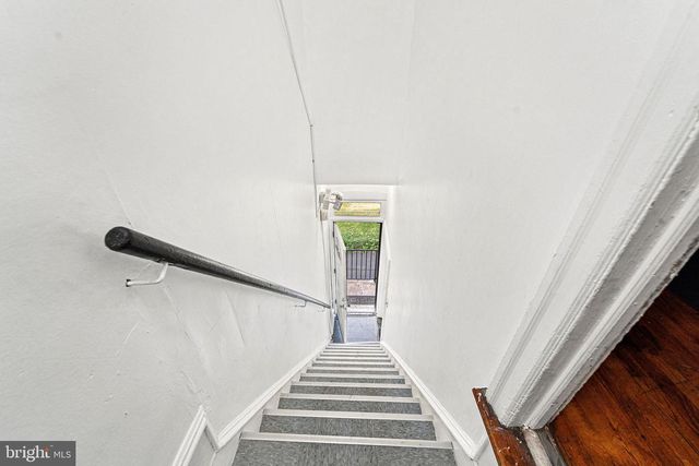 156 CHESTNUT AVE, Oaklyn, NJ 08107