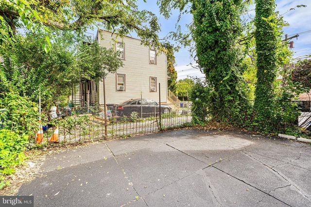 156 CHESTNUT AVE, Oaklyn, NJ 08107