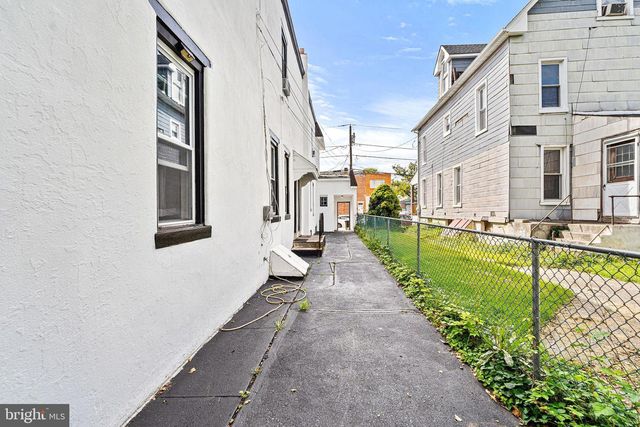 156 CHESTNUT AVE, Oaklyn, NJ 08107