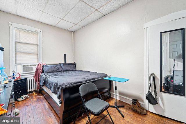 156 CHESTNUT AVE, Oaklyn, NJ 08107