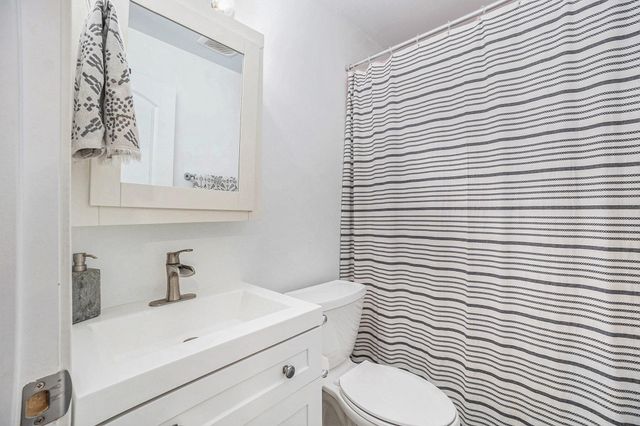 4812 Green Meadow Court, Hamilton, MI 49419