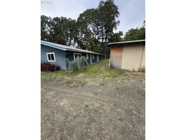6520 CORVALLIS Rd, Independence, OR 97351