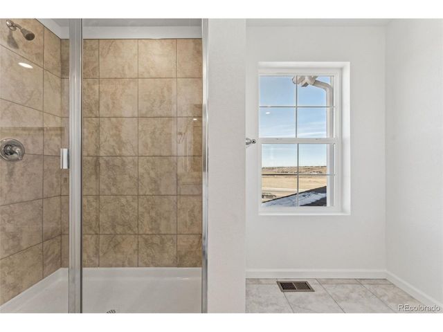 16938 W 92nd Dr, Arvada, CO 80007