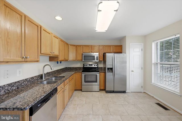 35937 CLOVER TER, Round Hill, VA 20141