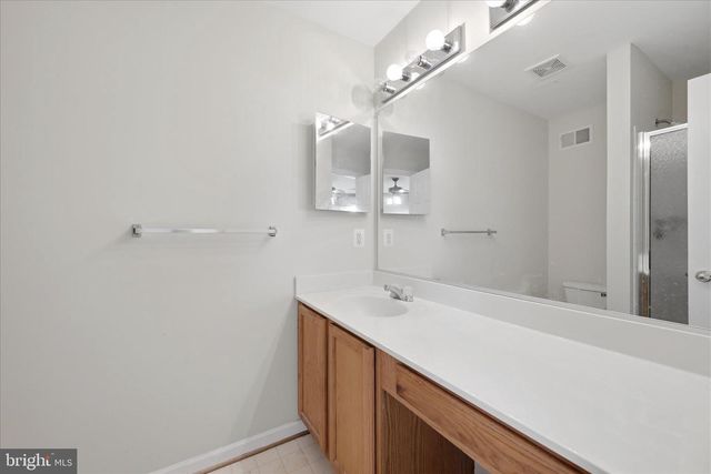 35937 CLOVER TER, Round Hill, VA 20141