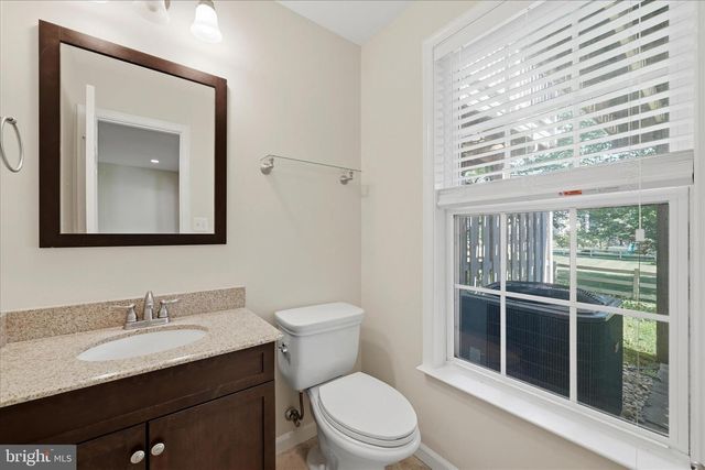 35937 CLOVER TER, Round Hill, VA 20141