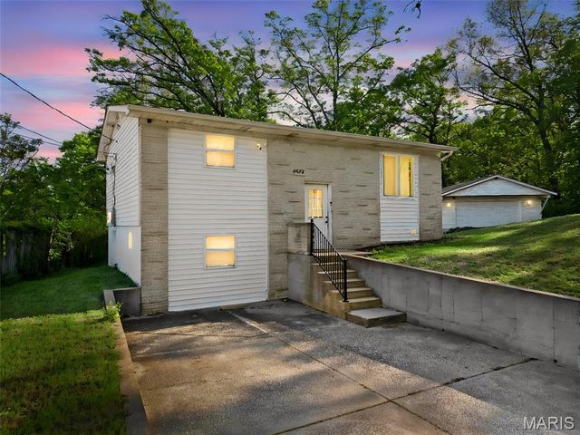 4332 Darla Drive, Antonia, MO 63052