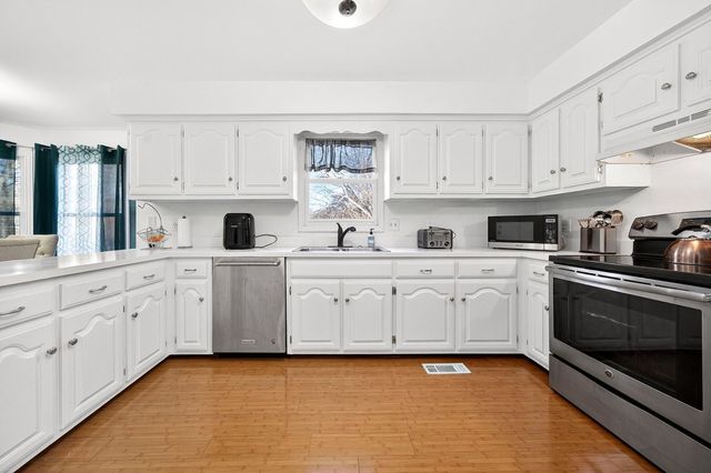 486 Sunnybrook Dr, Brentwood, TN 37027