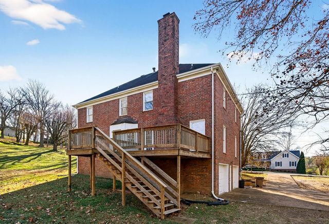 486 Sunnybrook Dr, Brentwood, TN 37027