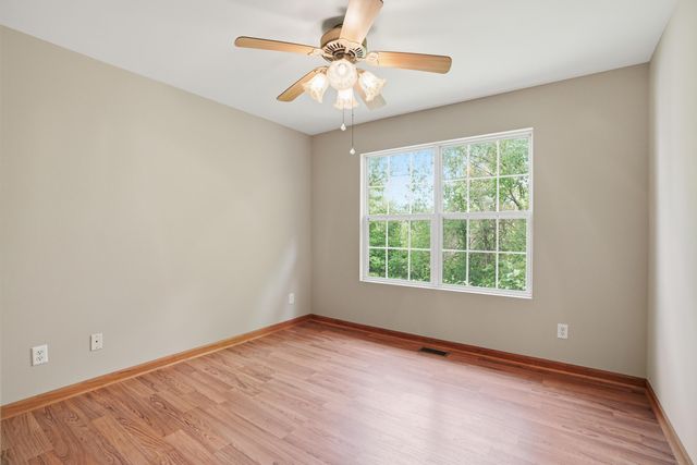 5 Browning Lane, Valparaiso, IN 46383