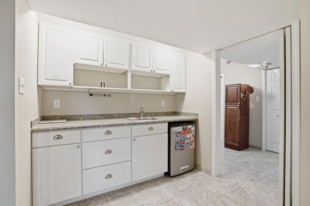 5 Browning Lane, Valparaiso, IN 46383