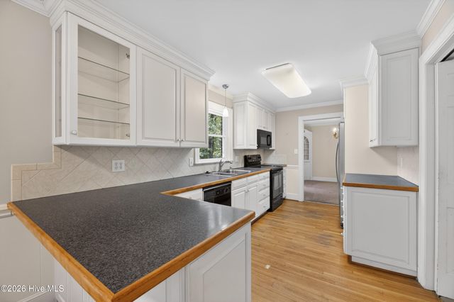 210 King George Road, Greenville, NC 27858