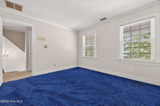 210 King George Road, Greenville, NC 27858