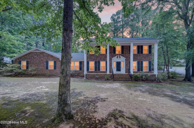210 King George Road, Greenville, NC 27858