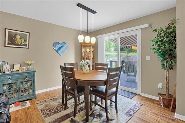 512 Brentwood Drive, Liberty, MO 64068