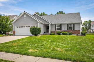 512 Brentwood Drive, Liberty, MO 64068