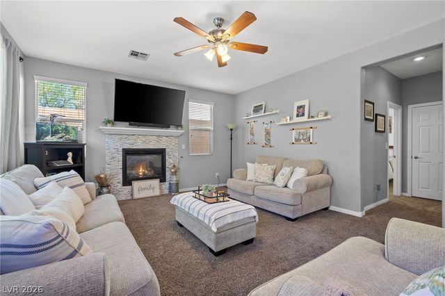 10413 Mount Washington Avenue, Las Vegas, NV 89166
