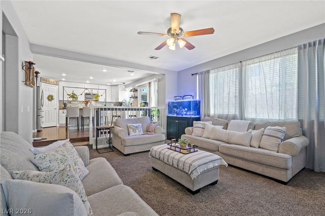 10413 Mount Washington Avenue, Las Vegas, NV 89166