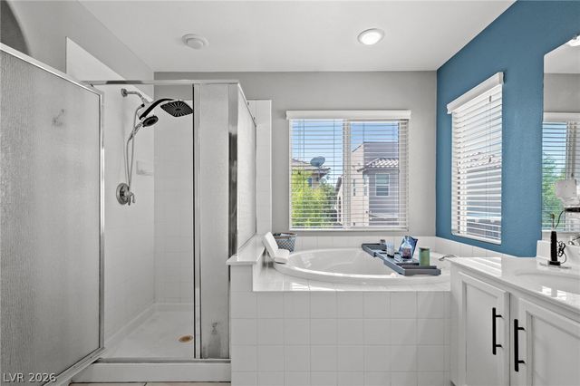 10413 Mount Washington Avenue, Las Vegas, NV 89166