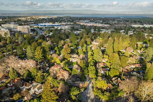 115 Southwood Drive, Palo Alto, CA 94301