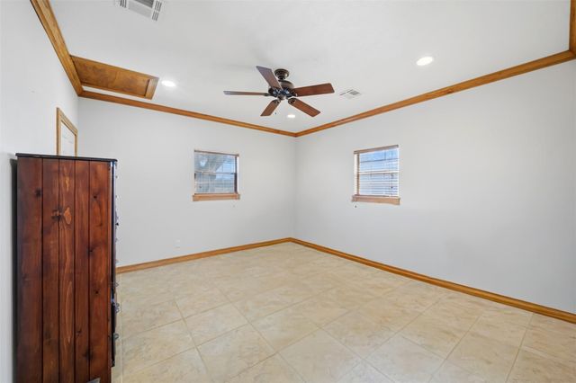 2365 S Fm 46, Franklin, TX 77856