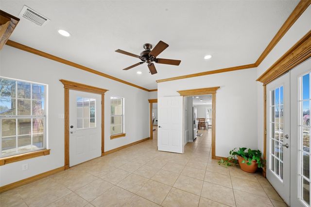 2365 S Fm 46, Franklin, TX 77856