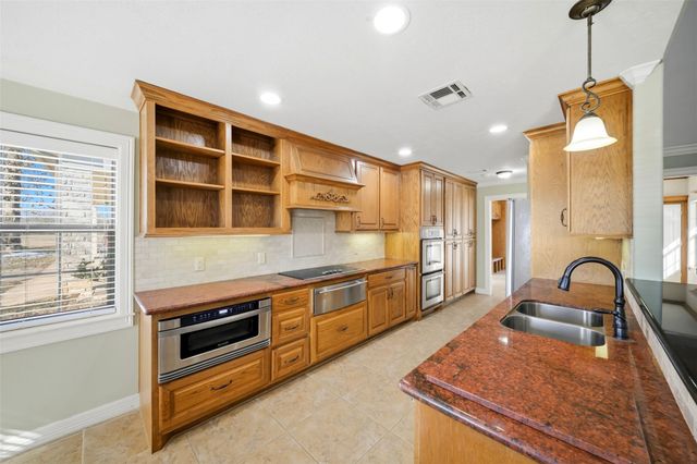 2365 S Fm 46, Franklin, TX 77856