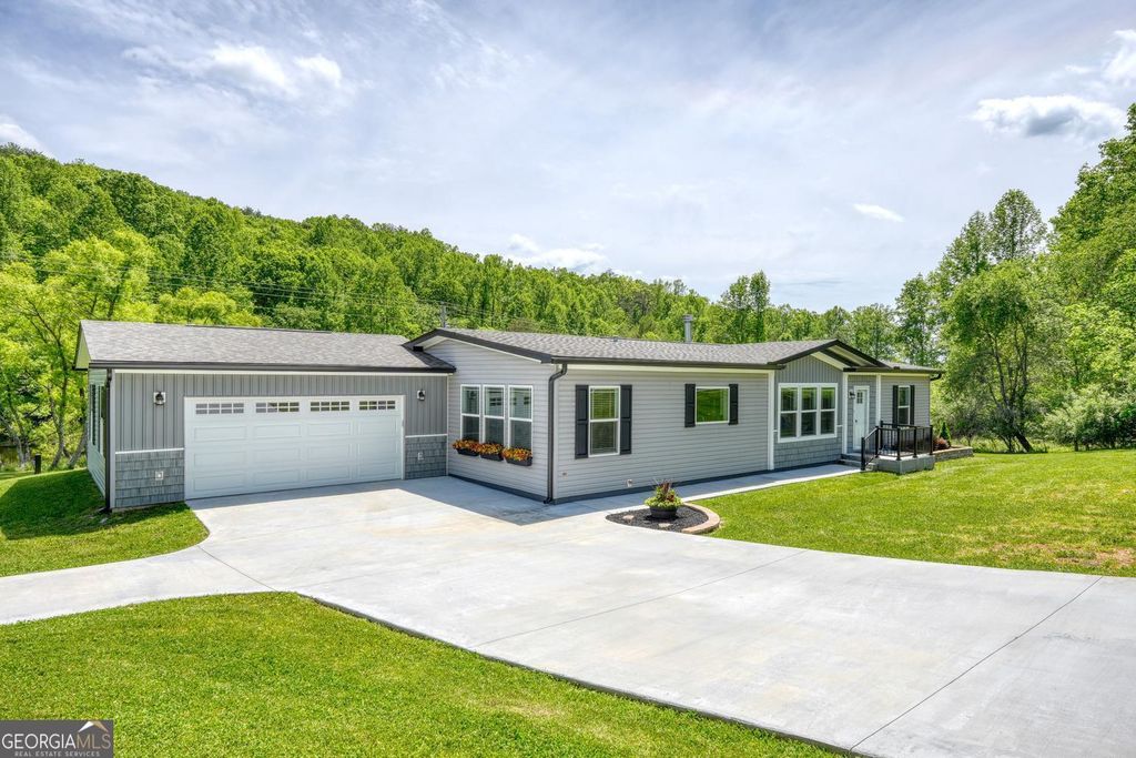 2514 Skeenah Gap Road, Suches, GA 30572