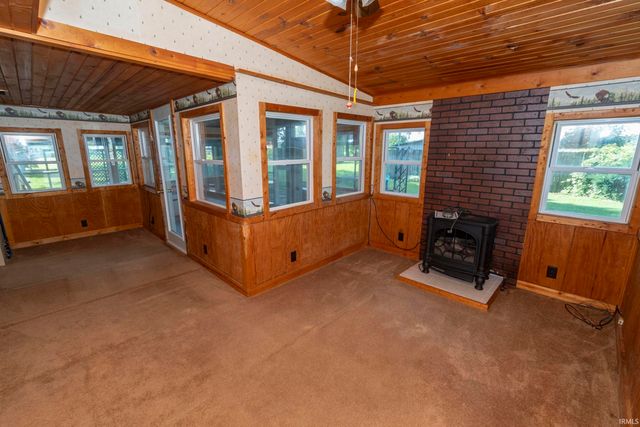 16180 Madison Road, South Bend, IN 46614